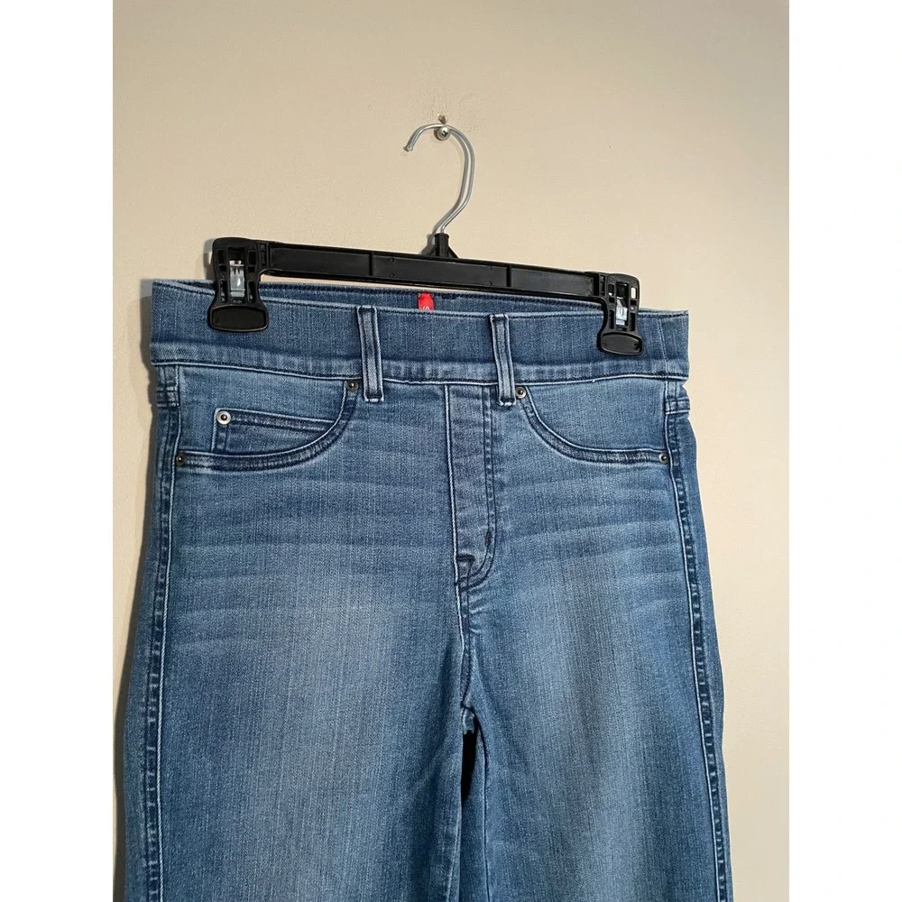Spanx Kick Flare Jeans in Vintage Indigo Size Small Classic Casual Everyday